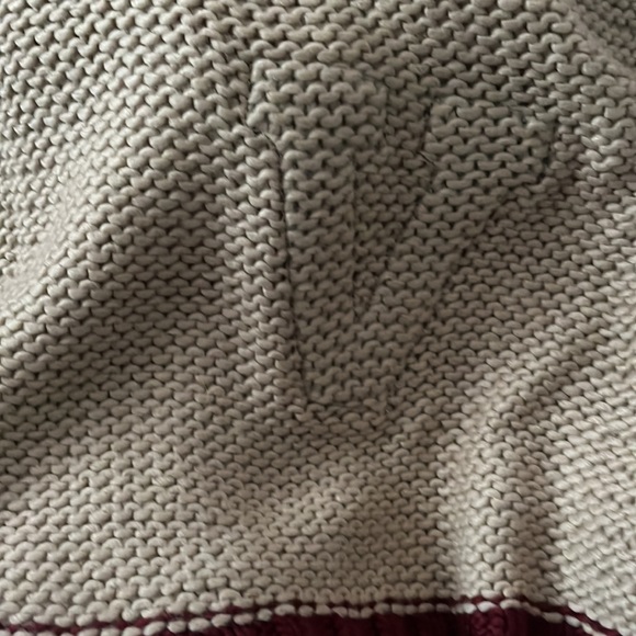 NWT Vince Camuto Scarf 🧣 - Picture 3 of 5